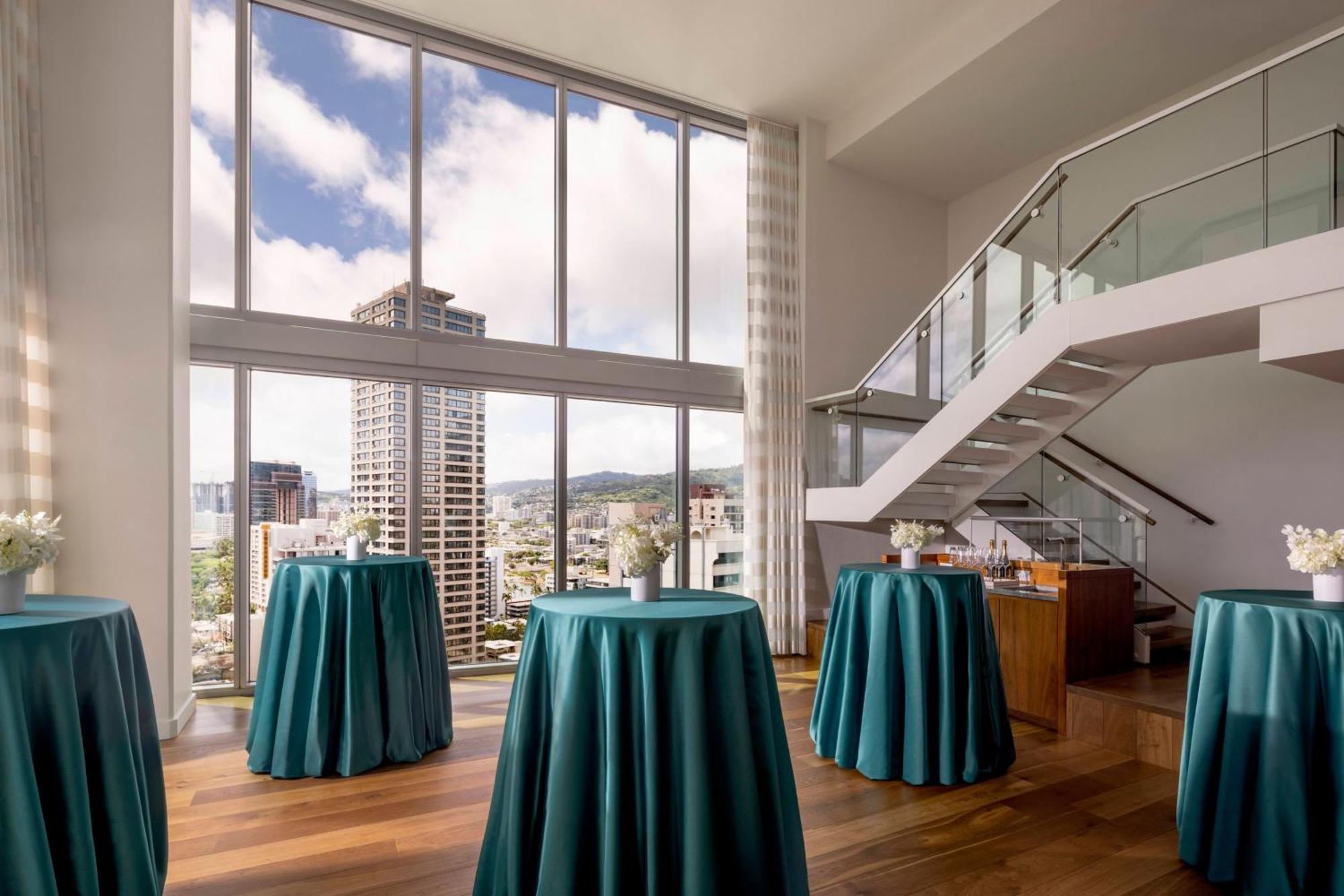 The Ritz-Carlton Residences, Waikiki Beach Hotel Honolulu Esterno foto